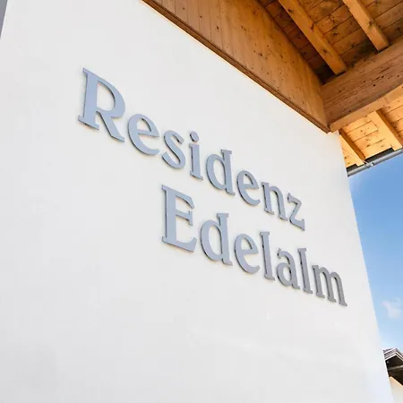Apartman Edelalm Residenz 4 *