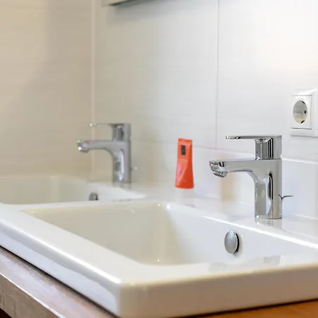 Edelalm Residenz 4 *
